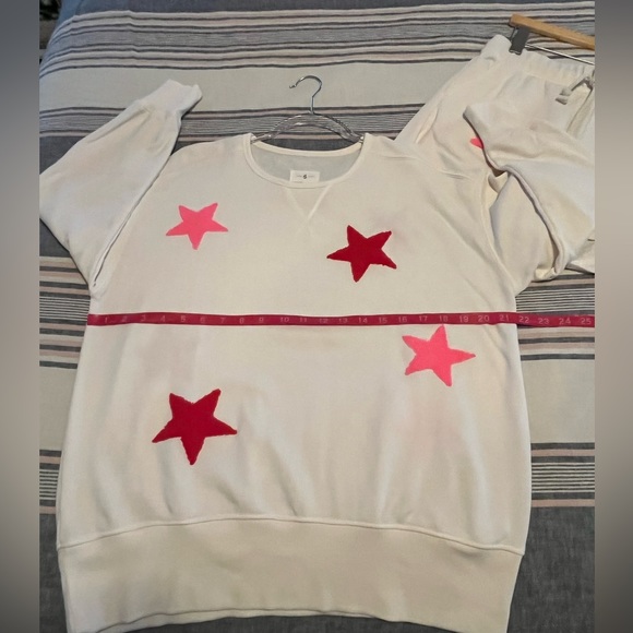 LOU & GREY | Med | FUZZY STARS | Lounge Set - Picture 6 of 16